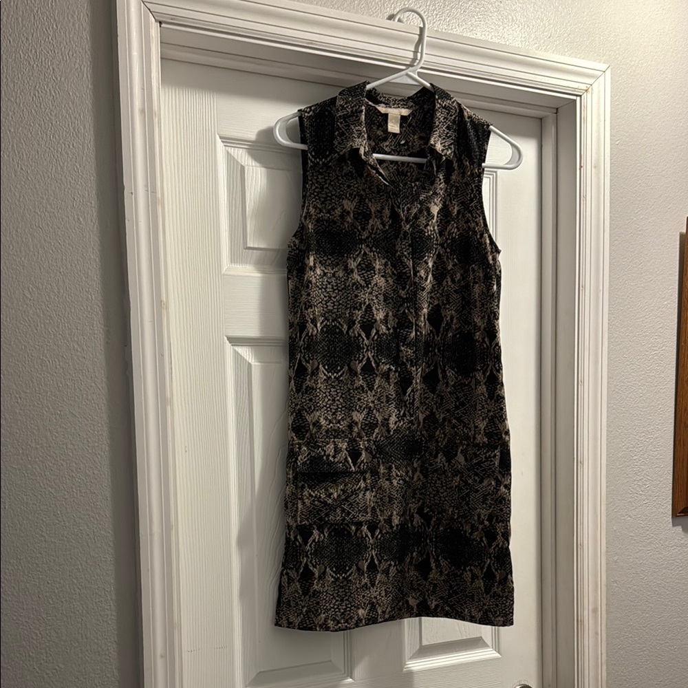 Sleeveless Banana Republic Snake Print Dress